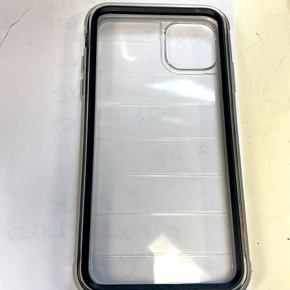 iPhone XS Max case - Picture 2 of 2
